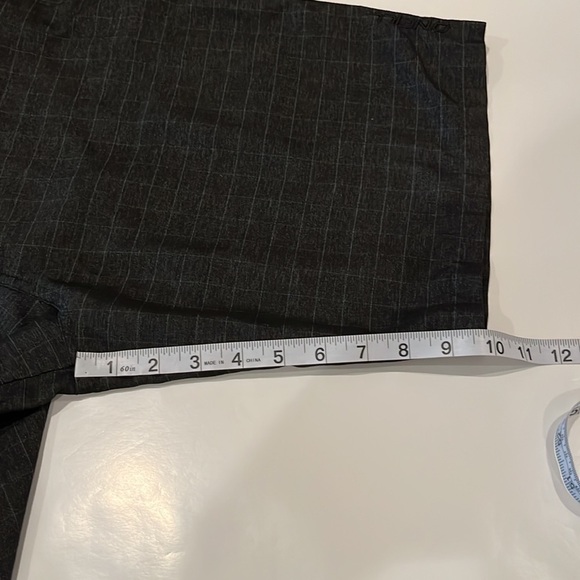 O’Neill Shorts Size 33 - Picture 6 of 16